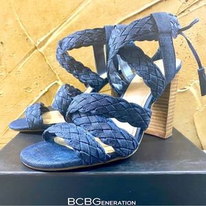 BCBGeneration Women's Ledina-X stacked heel sandal Denim Sz 6.5